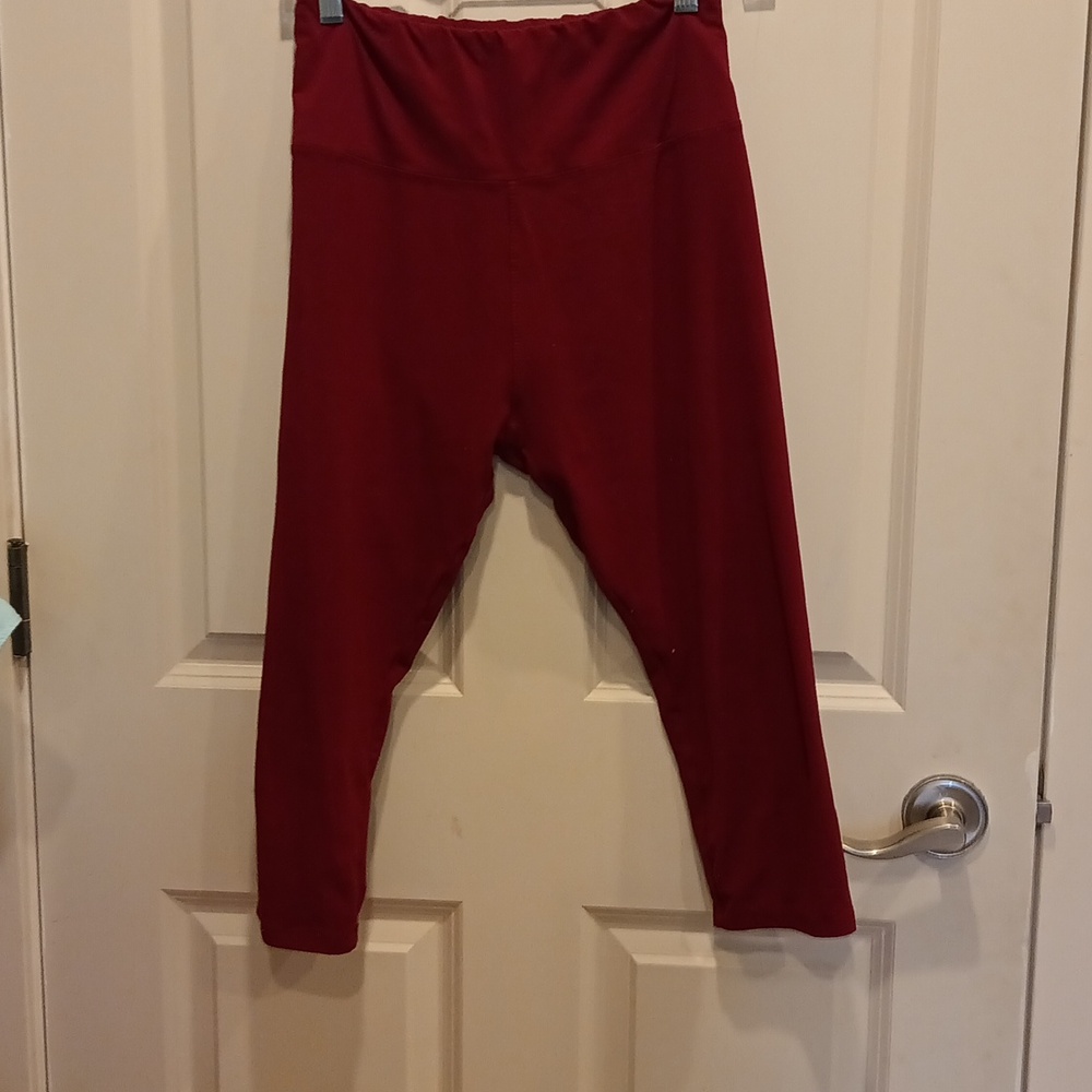 Capris - Picture 4 of 4
